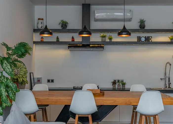 Apartment Loft Erika - Elegant 1-bdr Luxury Loft In Great Location ! *