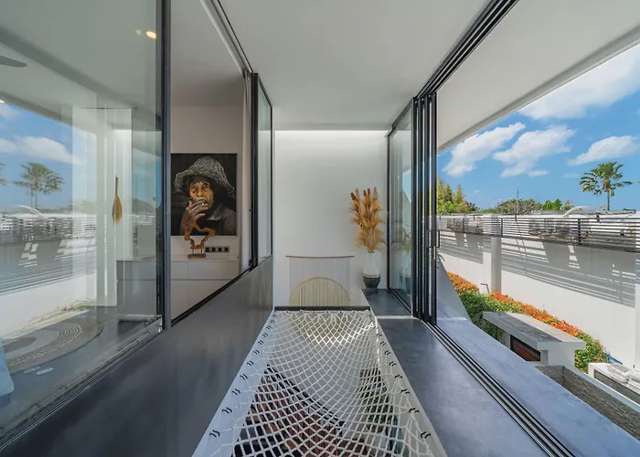 Apartment Loft Erika - Elegant 1-bdr Luxury Loft In Great Location ! Canggu (Bali)